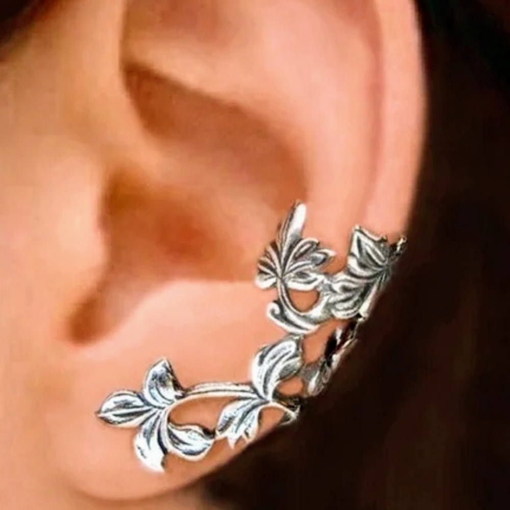 Vintage Leaves Ear Clip